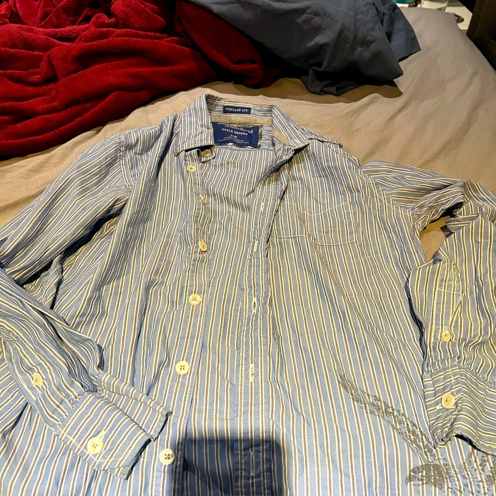 American eagles collard shirt vintage fit